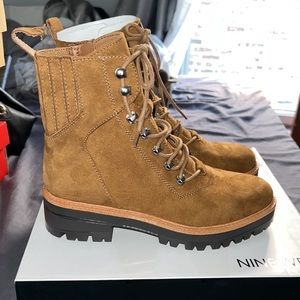 WOMENS NINE WEST COMBAT BOOTS